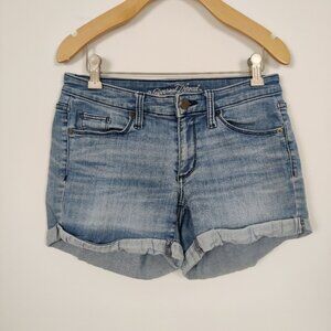 Universal Thread Women's Mid Rise Midi Jean Shorts in Blue Size 26 Cotton Denim